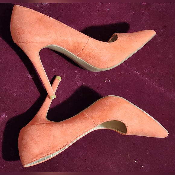 Charlotte Russe High Heel Shoes 👠 - Picture 8 of 9